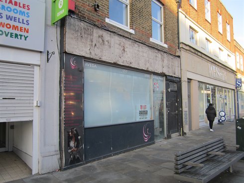 CENTRAL TWICKENHAM RETAIL LET