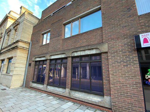 BUSINESS PREMISES LET TO LOCAL DANCE SCHOOL