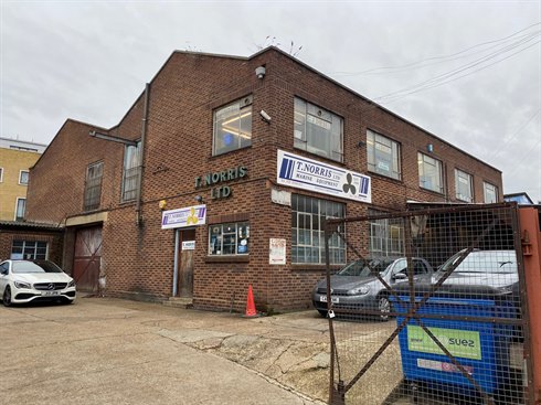 SOLD - FREEHOLD INDUSTRIAL BUILDING