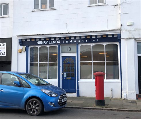 BUSINESS PREMISES - HAMPTON LET