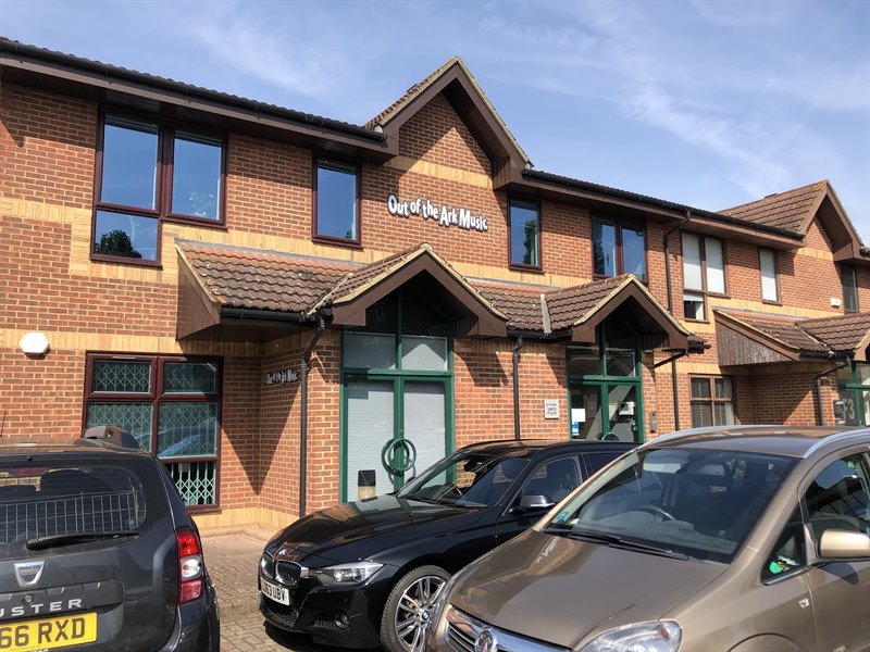OFFICE/LIGHT INDUSTRIAL LETTING