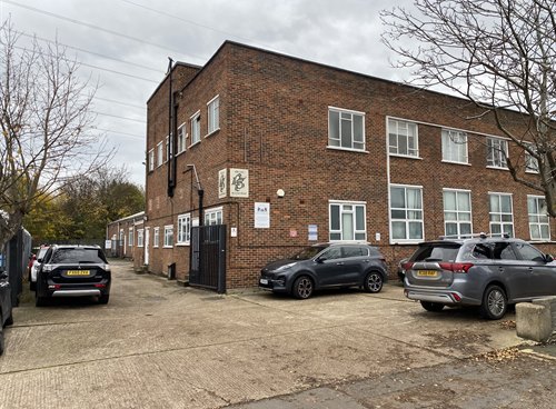 4A Unit 4 Lyon Road, Merton Industrial Estate, Wimbledon, SW19 2RL