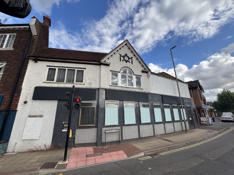 23 Old Woking Road